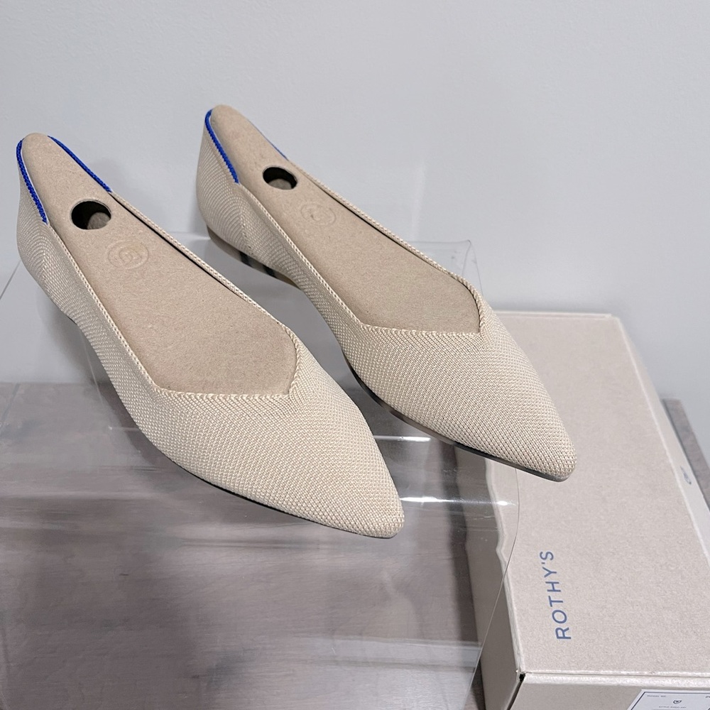 NIB Rothy’s Point Knit Flat